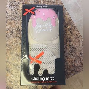 Youth sliding mitt